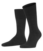 Load image into Gallery viewer, Falke Airport Wool Cotton Blend Socks Dark Grey
