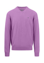 Load image into Gallery viewer, Fynch Hatton Classic V-Neck Cotton Sweater Lavender
