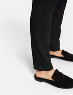 Load image into Gallery viewer, Gerry Weber Cropped Black Trousers
