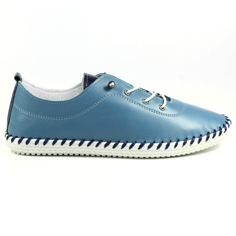 Lunar Blue Sandown Leather Plimsoll – Claytons Quality Clothing