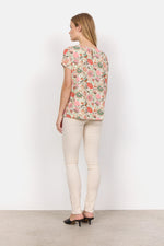 Load image into Gallery viewer, Soya Concpet Floral T-shirt -PINK
