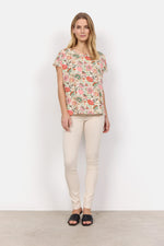 Load image into Gallery viewer, Soya Concpet Floral T-shirt -PINK

