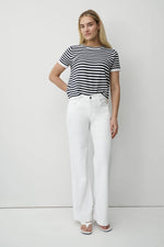 Load image into Gallery viewer, White Mila Wide Leg Jeans
