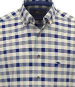 Load image into Gallery viewer, Blue Check Herringbone Shirt
