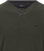 Load image into Gallery viewer, Green Wool Cashmere V-Neck Sweater

