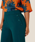 Load image into Gallery viewer, Masai Prisca Trousers Jade
