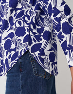 Load image into Gallery viewer, Crew Floral Linen Shirt -BLUE
