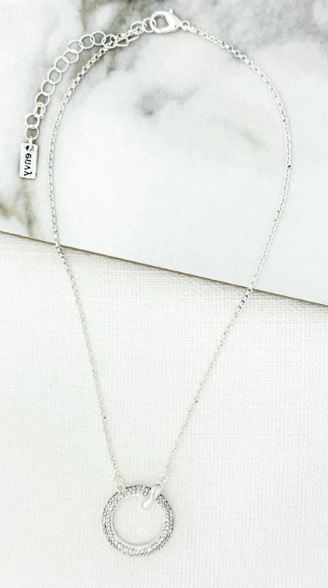 Envy Short Circle Necklace Silver