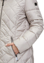 Load image into Gallery viewer, Betty Barclay Quilted Jacket Silver
