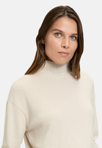 Load image into Gallery viewer, Betty Barclay Sparkle Jumper Beige
