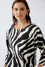 Load image into Gallery viewer, Oui Zebra Printed Blouse Black
