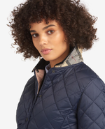 Load image into Gallery viewer, Barbour Deveron Quilt Navy
