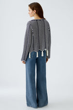 Load image into Gallery viewer, Oui Jumper with Fringing Navy
