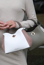 Load image into Gallery viewer, White Kate Crossbody
