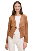 Load image into Gallery viewer, Camel Waterfall Jacket
