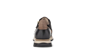Black Hollywell Trainer