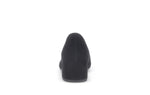 Load image into Gallery viewer, Black Dimbar Court Shoe
