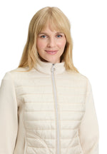 Load image into Gallery viewer, Cream Quilted Jacket

