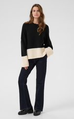 Load image into Gallery viewer, Black Oversized Pullover
