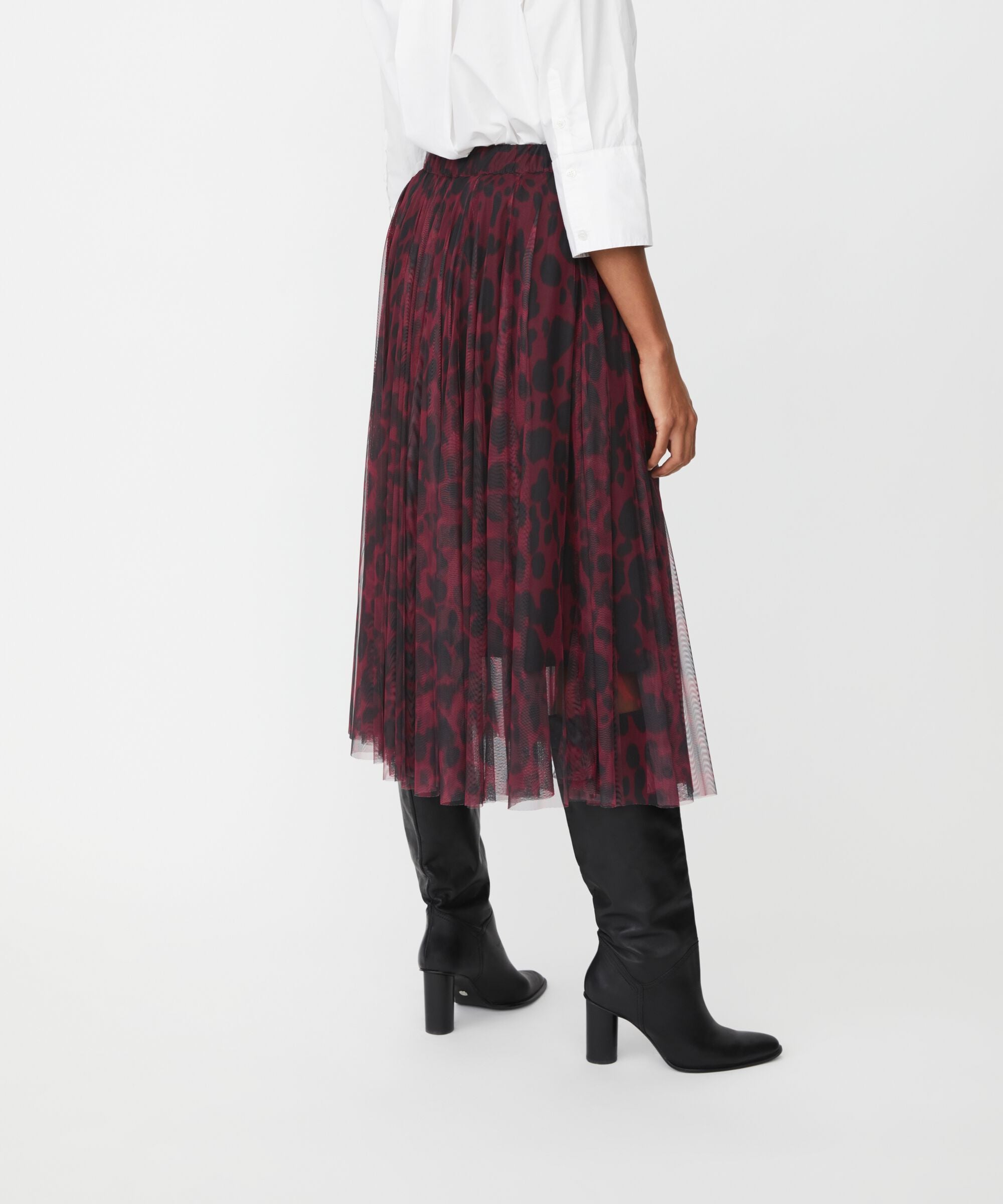 Wine Scarlet Pleated