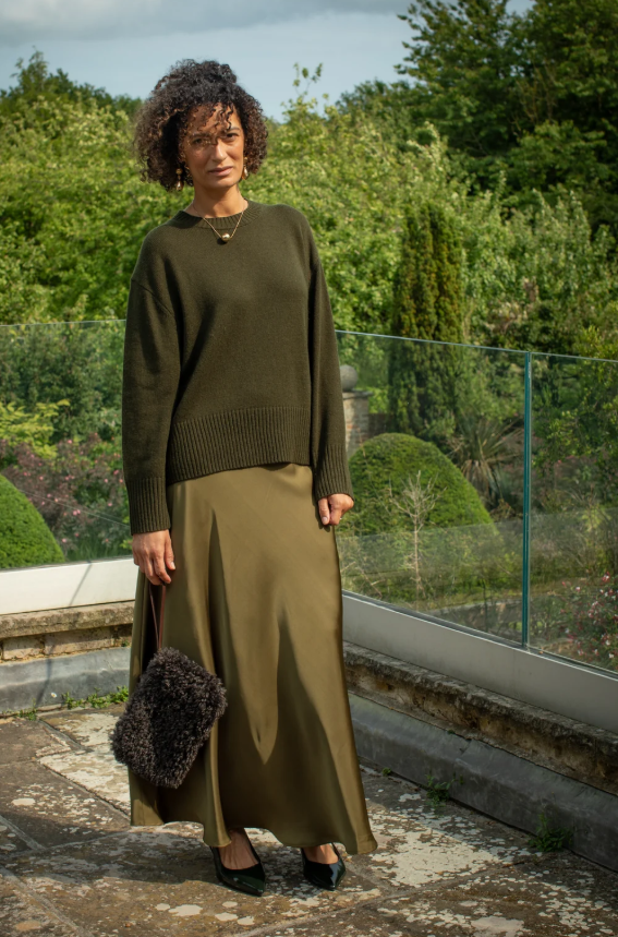 Cocoa Curly Pouch Bag