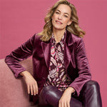 Load image into Gallery viewer, Wine Velvet Blazer
