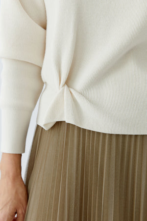 Cream Jumper With Twist Detail