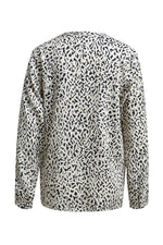 Load image into Gallery viewer, Black Print V-Neck Blouse
