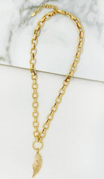 Load image into Gallery viewer, Angel Wing Necklace - Gold
