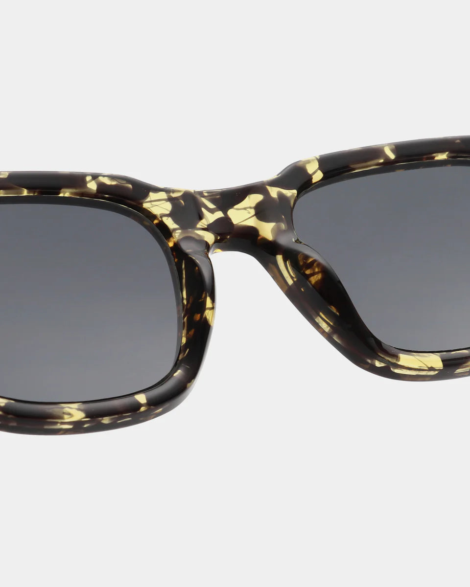 A. Kjaerbede Halo Sunglasses Black Yellow Tortoise