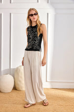 Load image into Gallery viewer, Ivory Pinstripe Pleated Trousers
