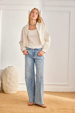 Load image into Gallery viewer, White Short Denim Jacket
