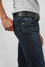 Load image into Gallery viewer, Indigo Regular Stretch Jeans

