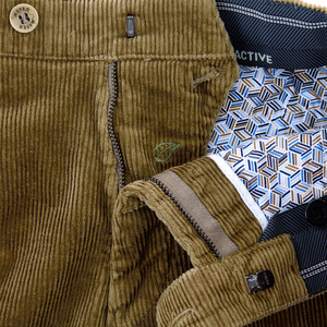 Corn Corduroy Trousers Short Leg