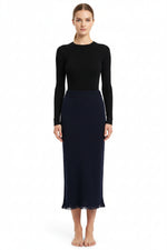 Load image into Gallery viewer, Navy Knitted Skirt
