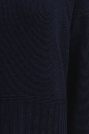 Navy Highneck Pullover