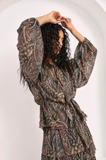 Load image into Gallery viewer, Grey Printed Ruffled Blouse
