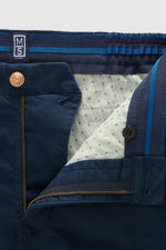 Load image into Gallery viewer, Navy Move Stretch Twill Shorts
