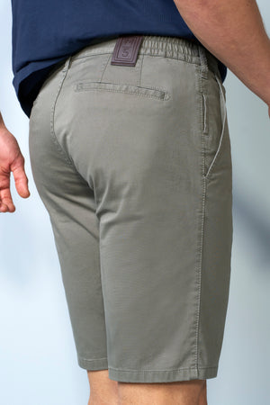Olive Move Stretch Twill Shorts