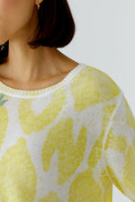 Load image into Gallery viewer, Yellow White Pullover

