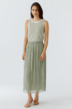 Load image into Gallery viewer, Green Pleated Skirt

