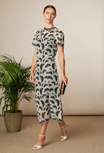 Load image into Gallery viewer, Black Loreta Dress
