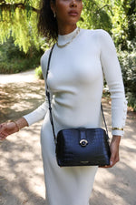 Load image into Gallery viewer, Black Crossbody Bag
