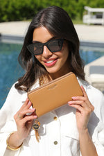 Load image into Gallery viewer, Camel Ramona Purse
