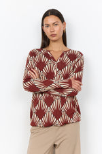 Load image into Gallery viewer, Rust Geometric Print Blouse
