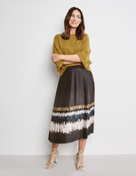 Load image into Gallery viewer, Gerry Weber Pleated Green Batik Skirt
