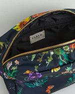 Load image into Gallery viewer, Fable Botanical Pumpkin Travel Bag
