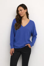 Load image into Gallery viewer, Cream Blue Knitted Pullover
