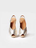 Load image into Gallery viewer, Toni Pons Bernia Wedge Espadrilles Gold

