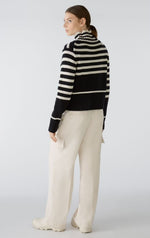 Load image into Gallery viewer, Oui Boxy Stripe Pull Over Black

